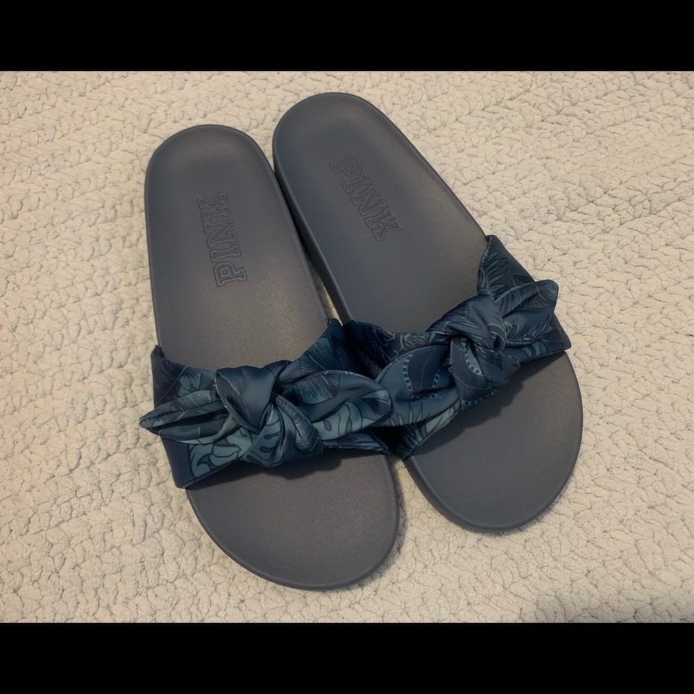 VS PINK summer slides